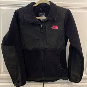 The North Face Breast Cancer Awareness Denali Polartec Jacket. Size Small